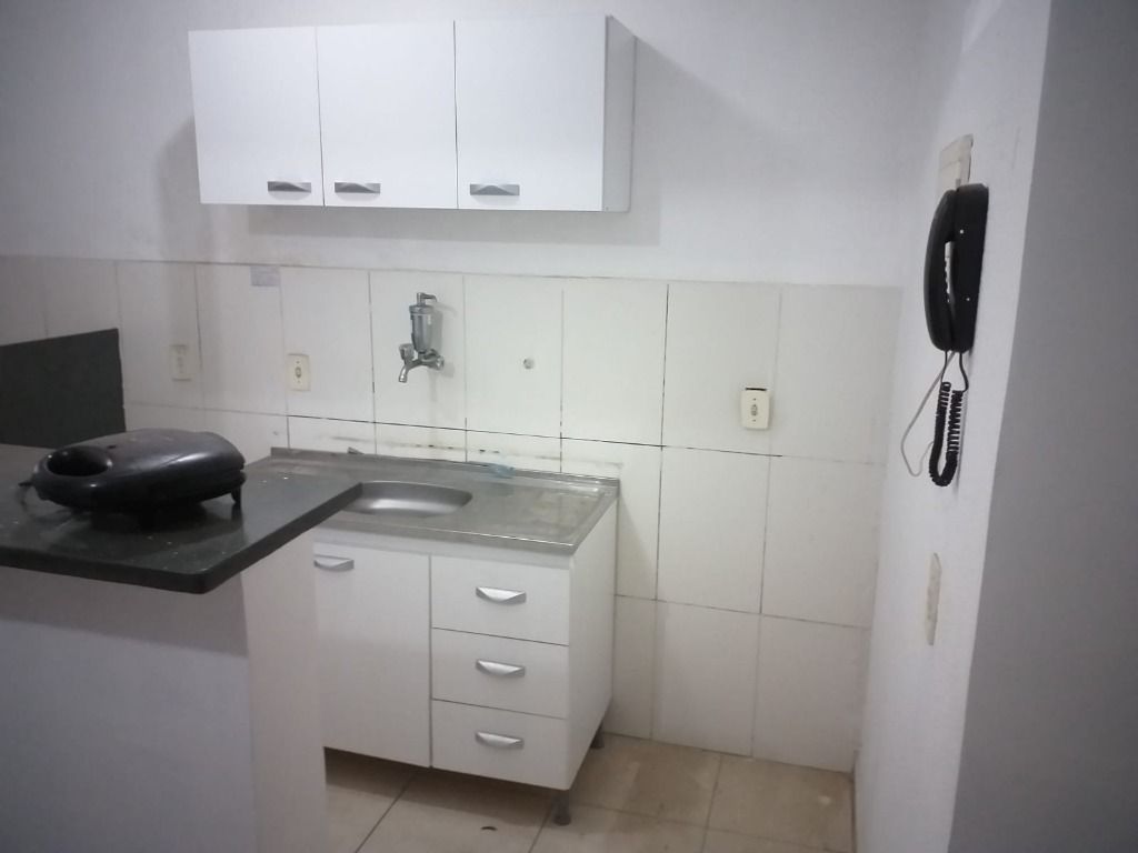 Apartamento à venda e aluguel com 2 quartos, 42m² - Foto 4