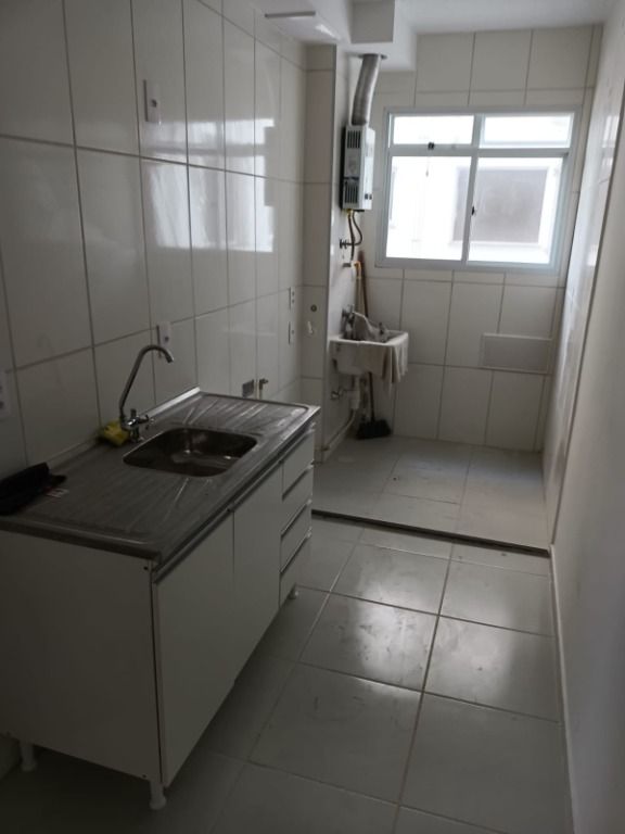 Apartamento para alugar com 2 quartos, 42m² - Foto 11