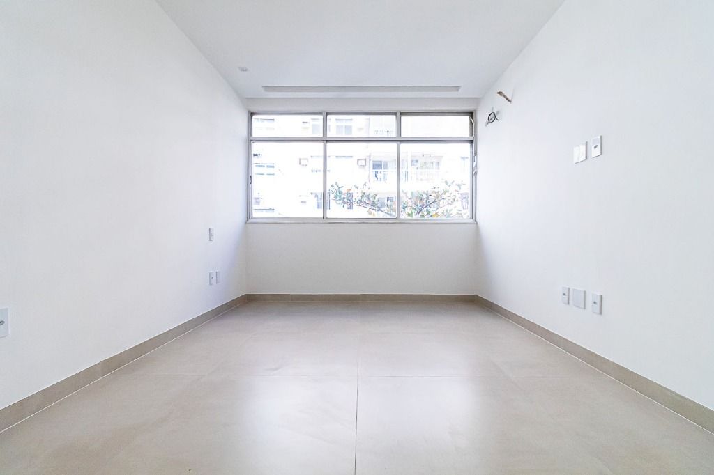 Apartamento à venda com 4 quartos, 155m² - Foto 22