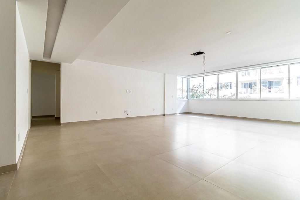 Apartamento à venda com 4 quartos, 155m² - Foto 3