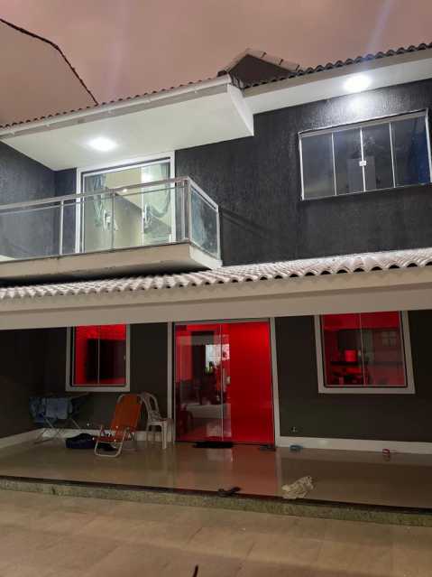 Casa à venda com 4 quartos, 90m² - Foto 6