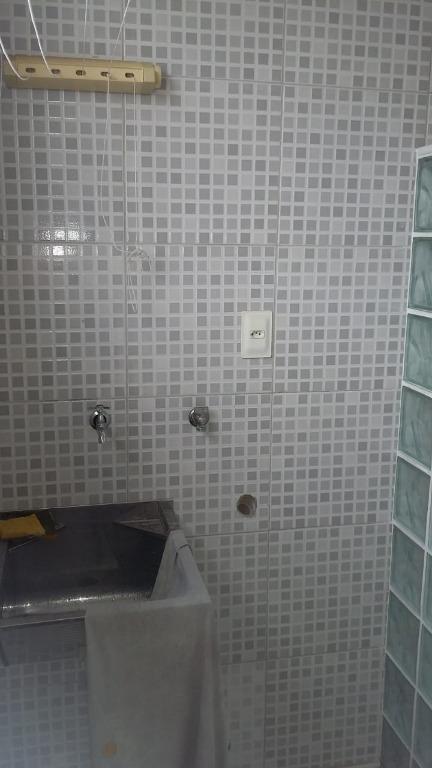 Apartamento para alugar com 2 quartos, 56m² - Foto 12