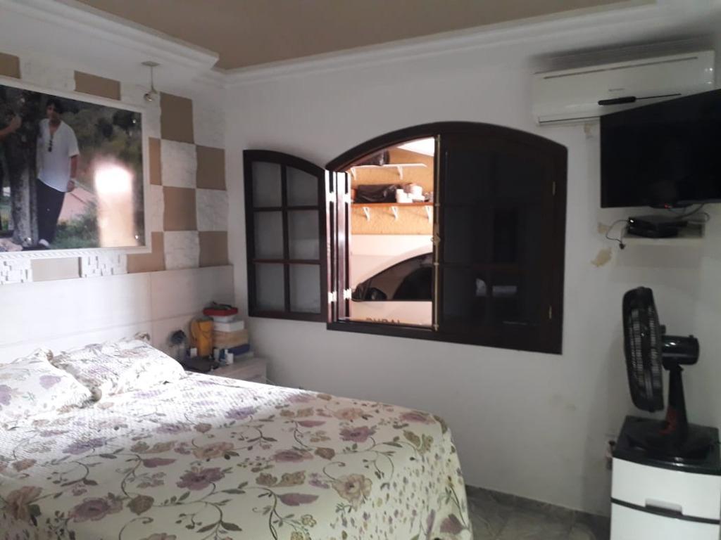 Casa à venda com 4 quartos, 319m² - Foto 19