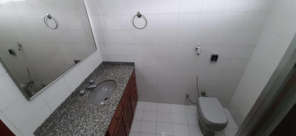 Casa para alugar com 2 quartos, 100m² - Foto 12