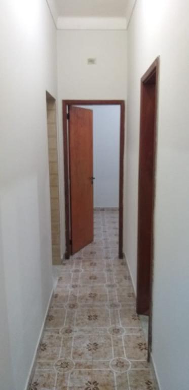 Casa para alugar com 2 quartos, 100m² - Foto 13