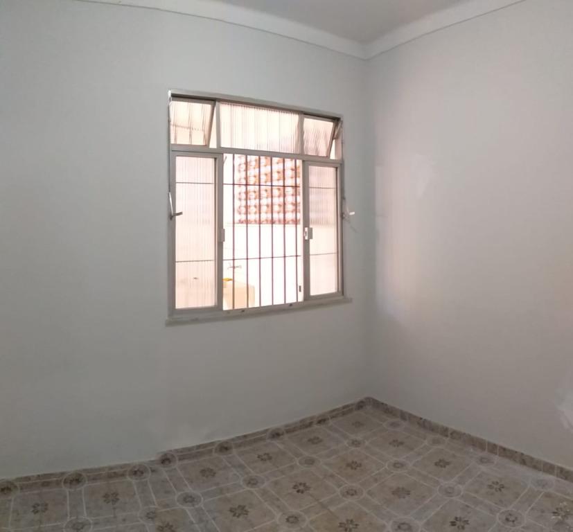 Casa para alugar com 2 quartos, 100m² - Foto 16