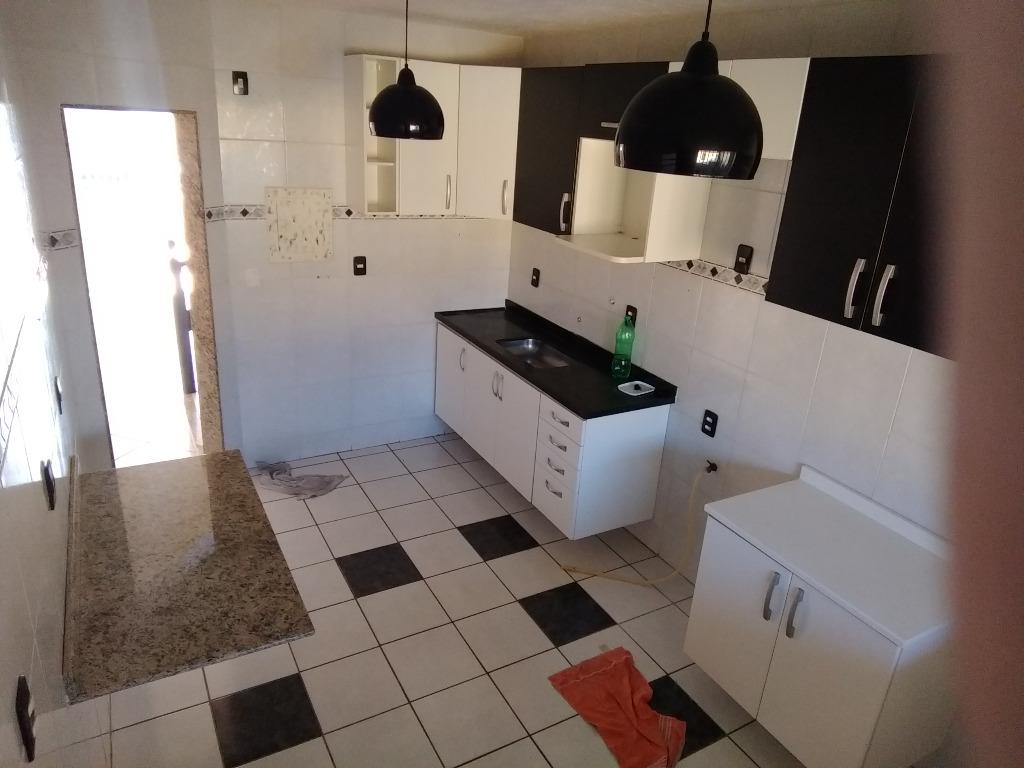 Casa para alugar com 2 quartos, 100m² - Foto 11