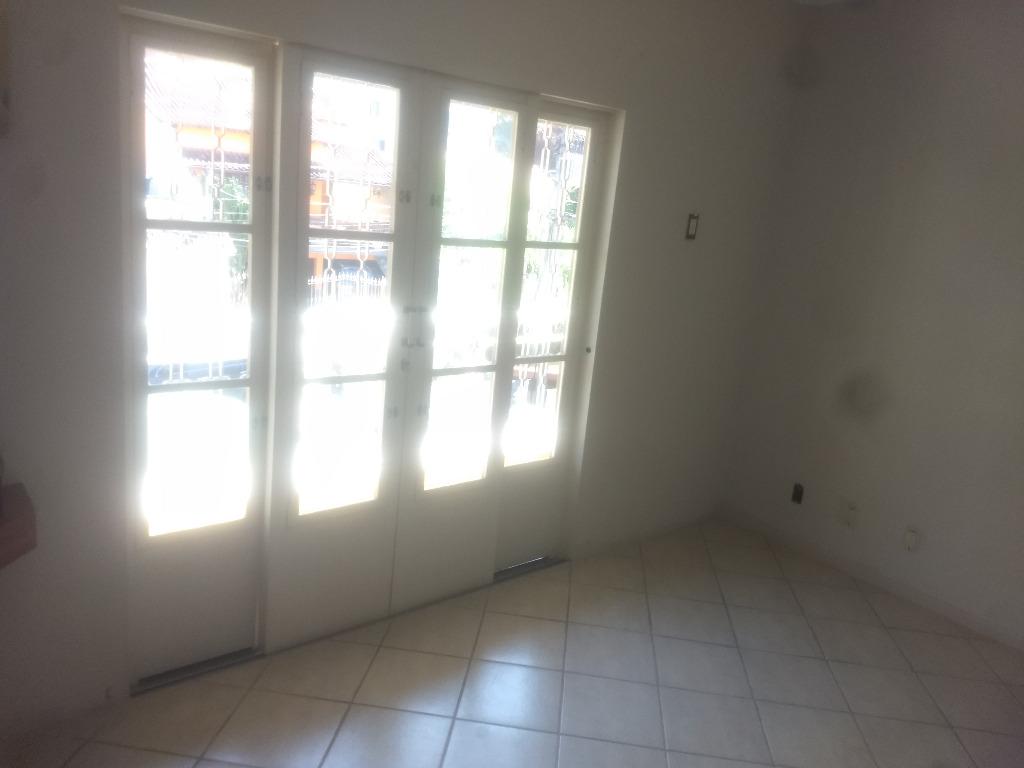 Casa para alugar com 2 quartos, 100m² - Foto 28