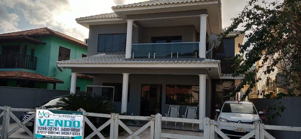 Casa à venda com 4 quartos, 400m² - Foto 1