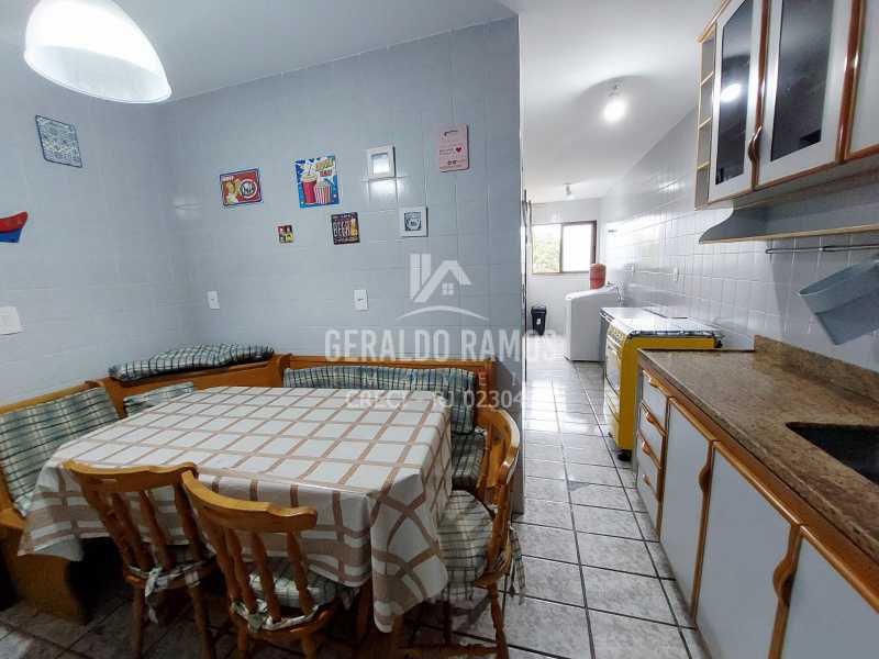 Apartamento para alugar com 3 quartos, 139m² - Foto 6