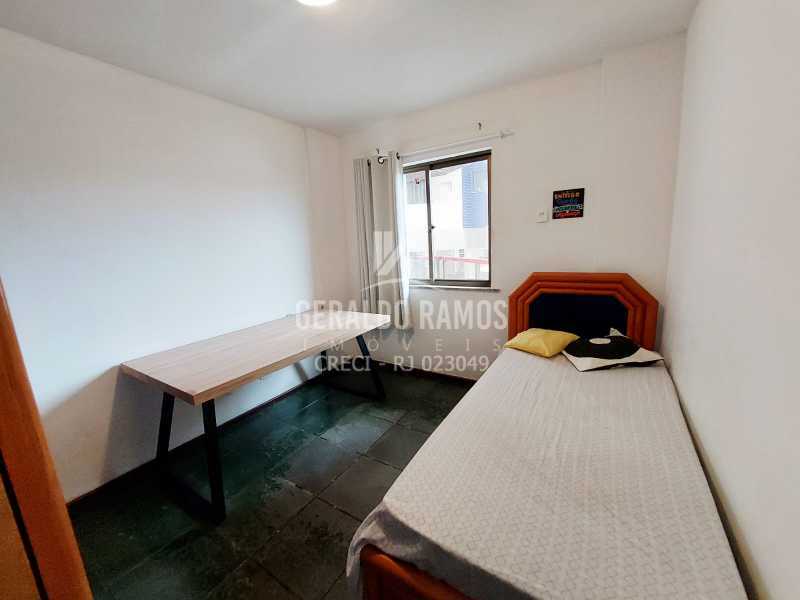Apartamento para alugar com 3 quartos, 139m² - Foto 13