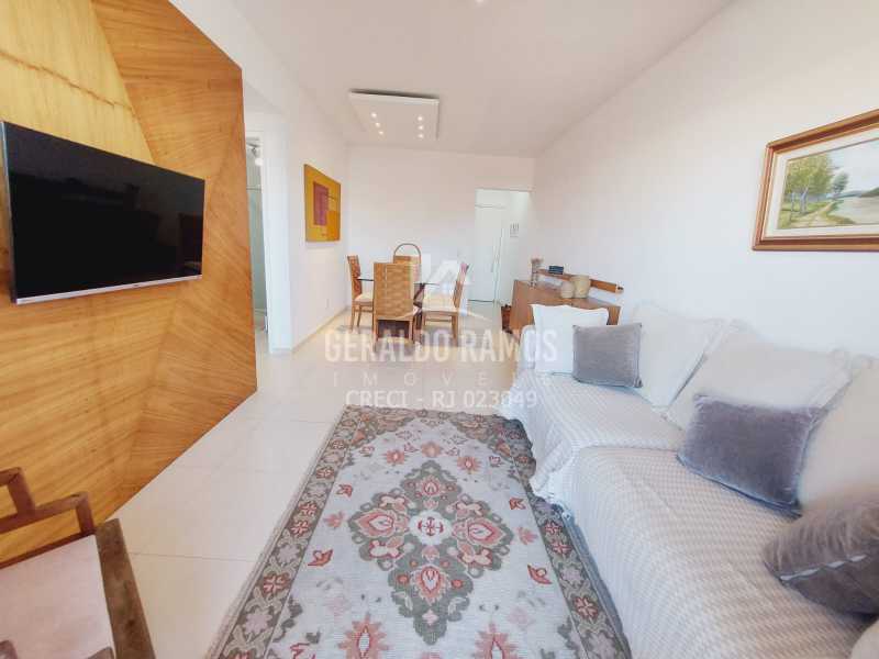 Apartamento à venda com 2 quartos, 75 - Foto 1