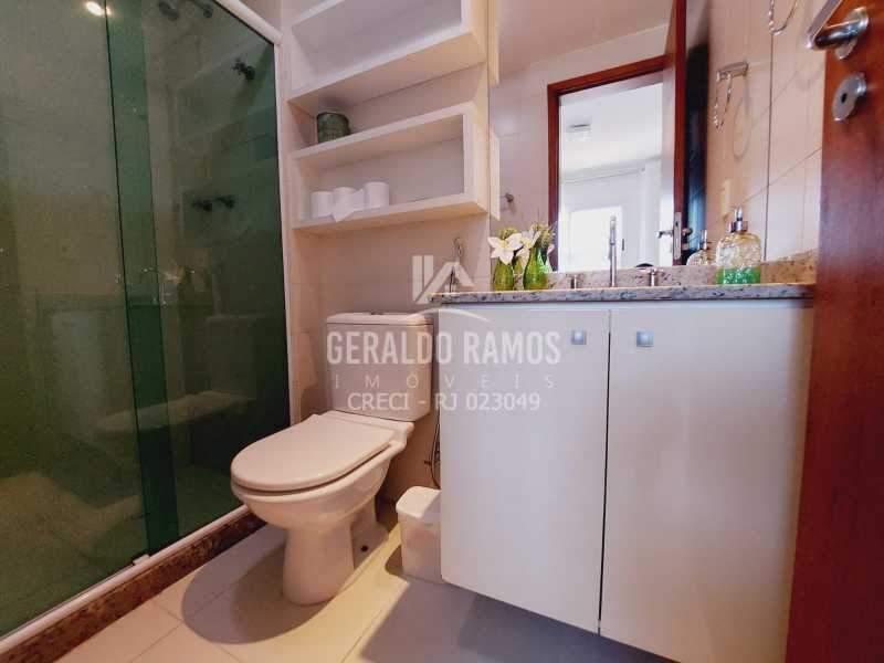 Apartamento à venda com 3 quartos, 227m² - Foto 15