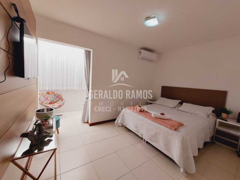 Apartamento à venda com 3 quartos, 227m² - Foto 11