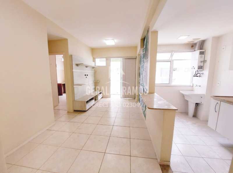 Apartamento à venda e aluguel com 2 quartos, 83m² - Foto 7