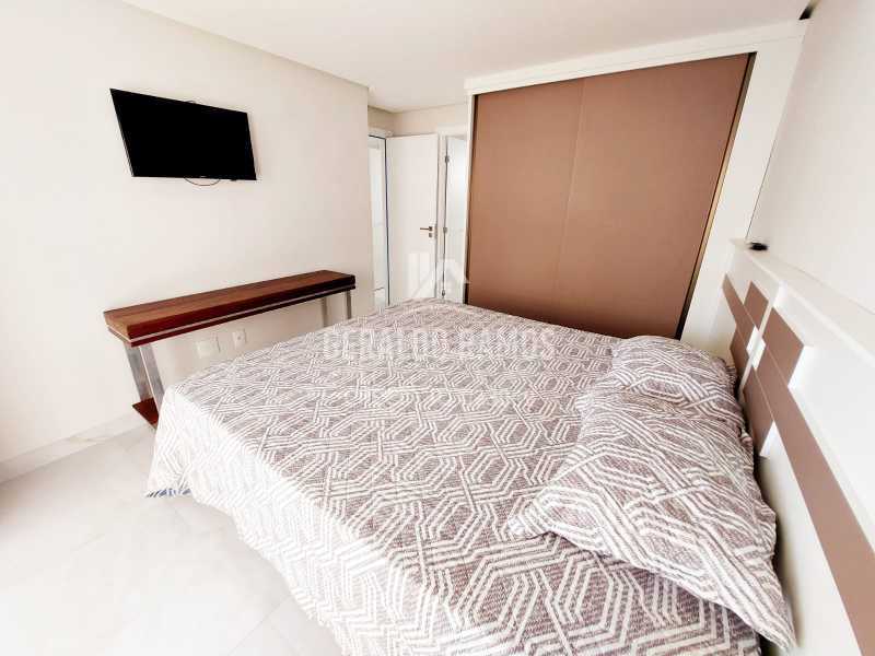 Apartamento à venda com 3 quartos, 130m² - Foto 12