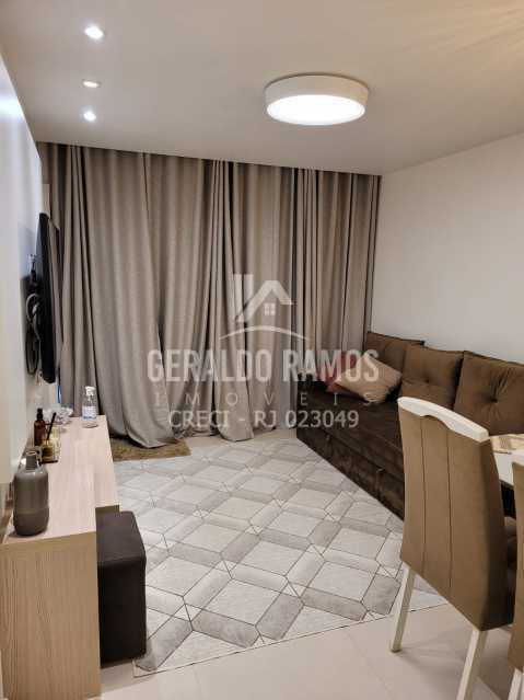 Apartamento à venda com 1 quarto, 48m² - Foto 2