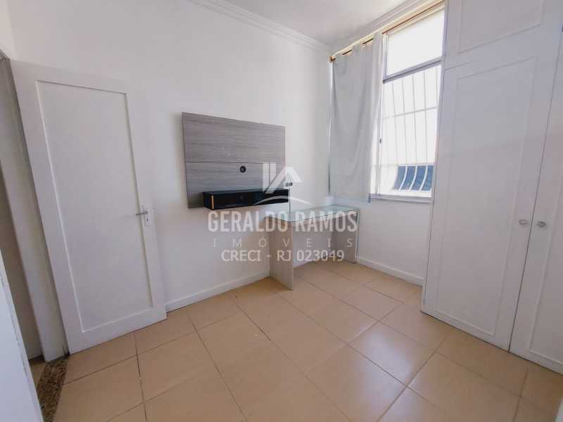 Apartamento à venda e aluguel com 2 quartos, 65m² - Foto 14