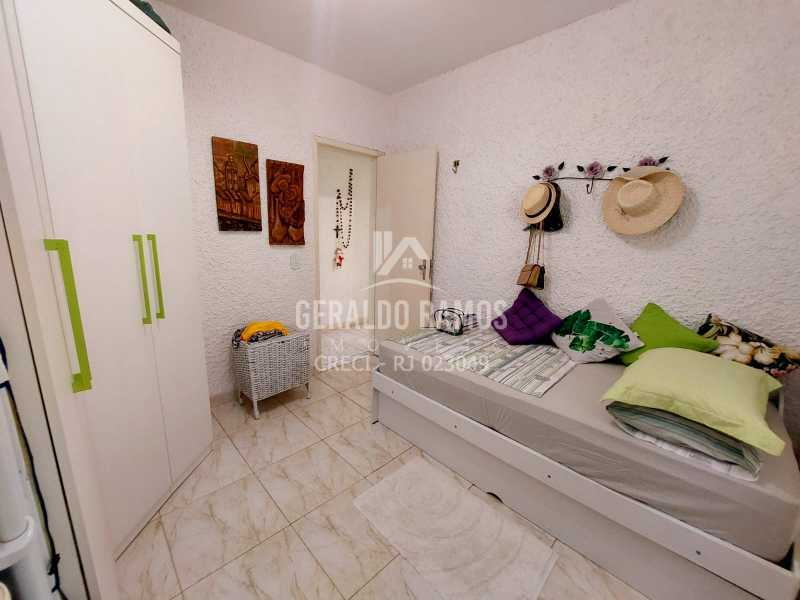 Casa à venda com 2 quartos, 110m² - Foto 9