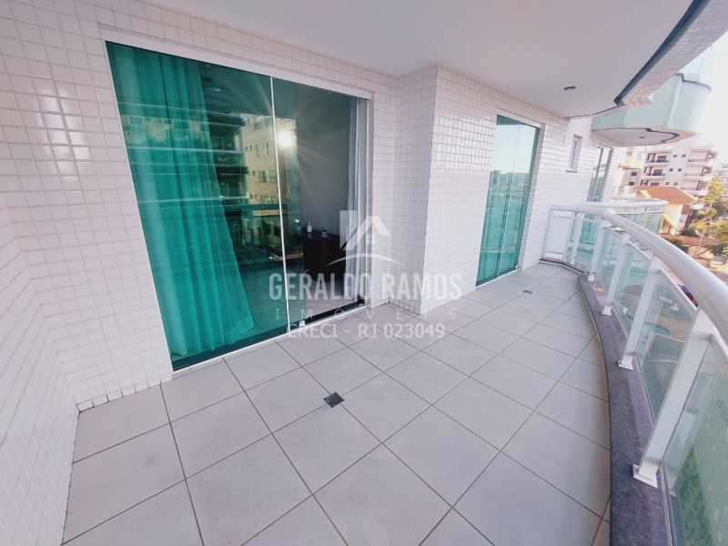 Apartamento à venda com 3 quartos, 160m² - Foto 4