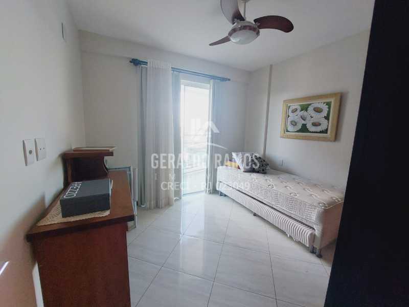 Apartamento à venda com 3 quartos, 160m² - Foto 11