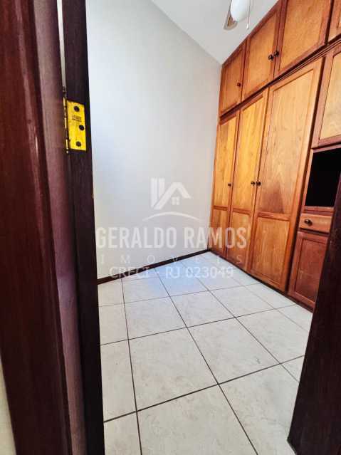 Apartamento à venda com 3 quartos, 151m² - Foto 6