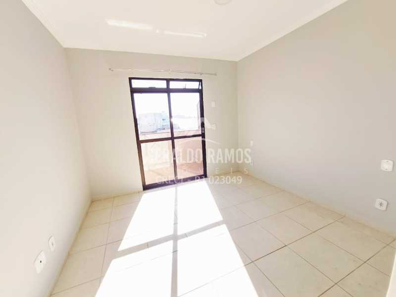 Cobertura para alugar com 6 quartos, 160m² - Foto 8