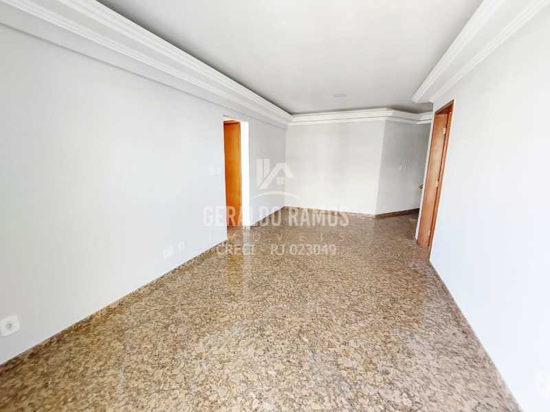 Cobertura para alugar com 6 quartos, 160m² - Foto 1