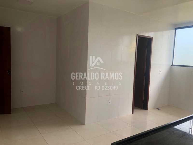 Casa para alugar com 2 quartos, 100m² - Foto 4