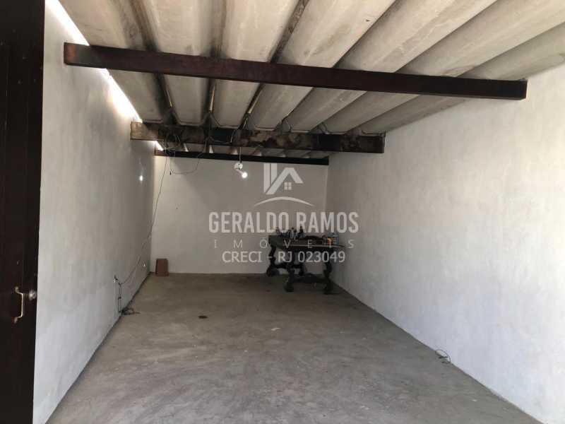 Casa para alugar com 2 quartos, 100m² - Foto 11