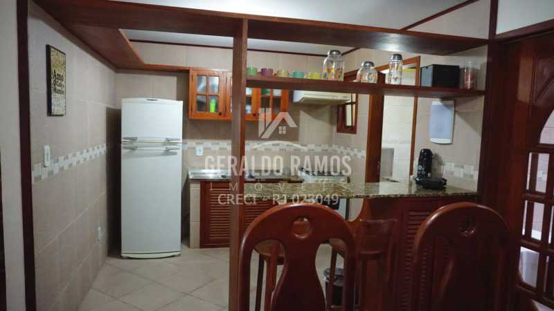 Casa de Condomínio para alugar com 3 quartos, 88m² - Foto 2