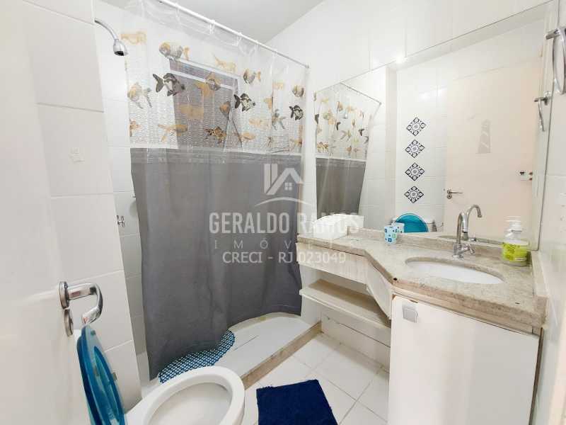 Apartamento para alugar com 2 quartos, 70m² - Foto 9
