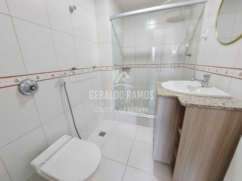 Apartamento à venda com 2 quartos, 75m² - Foto 7
