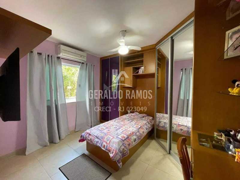 Casa à venda com 4 quartos, 102m² - Foto 5