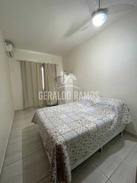 Casa à venda com 3 quartos, 250m² - Foto 3