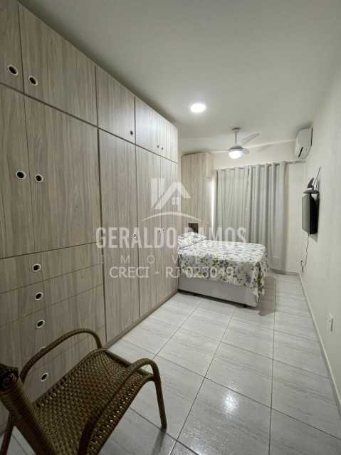 Casa à venda com 3 quartos, 250m² - Foto 7