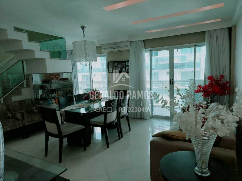 Cobertura à venda com 3 quartos, 184m² - Foto 2