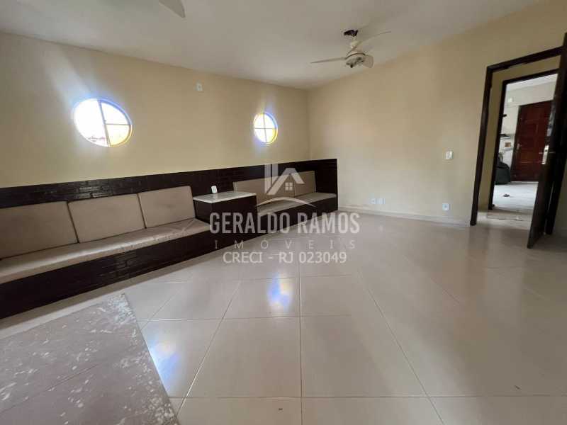 Casa à venda e aluguel com 2 quartos, 110m² - Foto 1