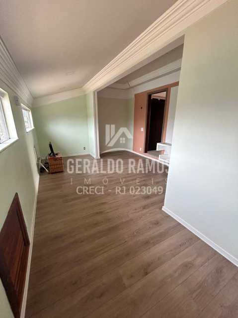Casa à venda com 5 quartos, 299m² - Foto 23