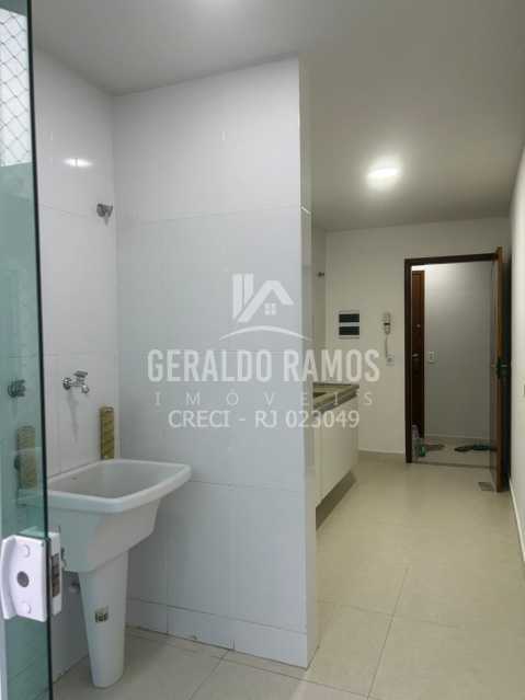 Apartamento à venda com 2 quartos, 100m² - Foto 14
