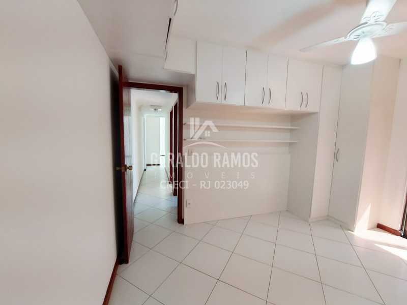 Apartamento para alugar com 2 quartos, 105m² - Foto 15