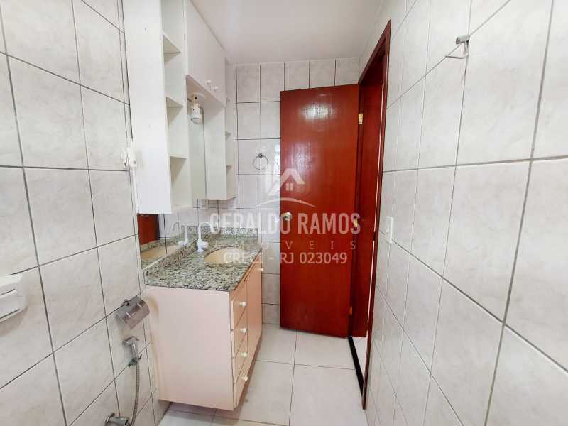 Apartamento para alugar com 2 quartos, 105m² - Foto 11