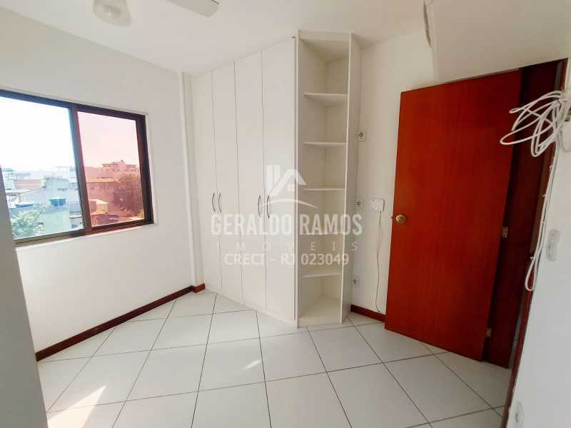 Apartamento para alugar com 2 quartos, 105m² - Foto 14
