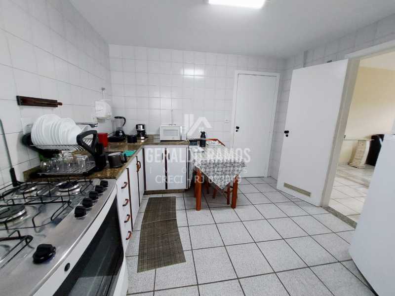 Apartamento, 3 quartos, 130 m² - Foto 8
