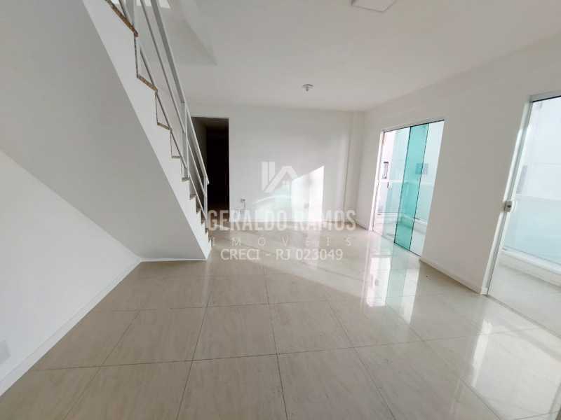 Cobertura, 3 quartos, 223 m² - Foto 1