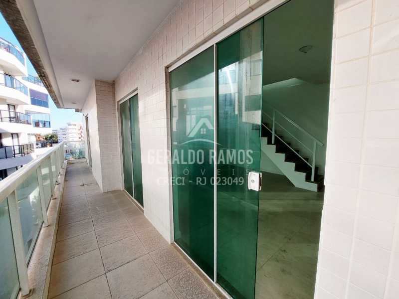 Cobertura, 3 quartos, 223 m² - Foto 4