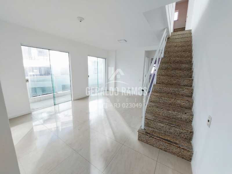 Cobertura, 3 quartos, 223 m² - Foto 3