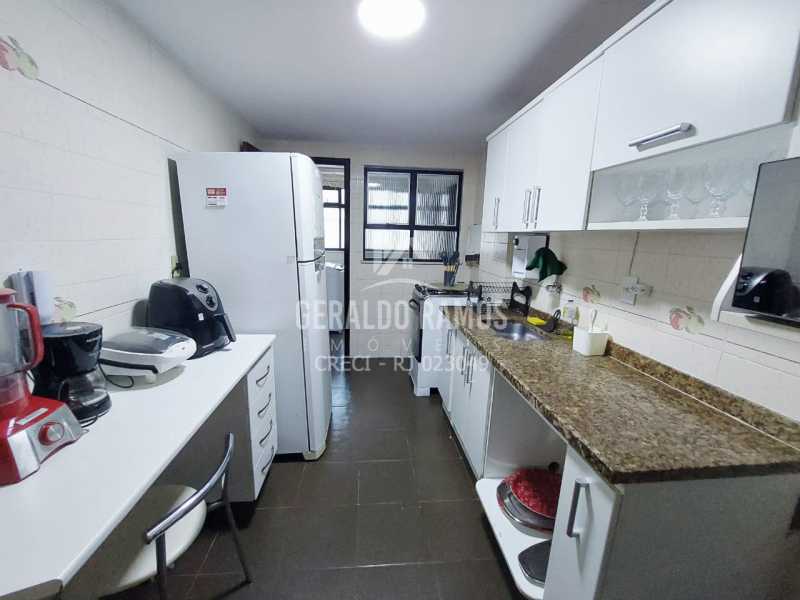 Apartamento, 3 quartos, 150 m² - Foto 10