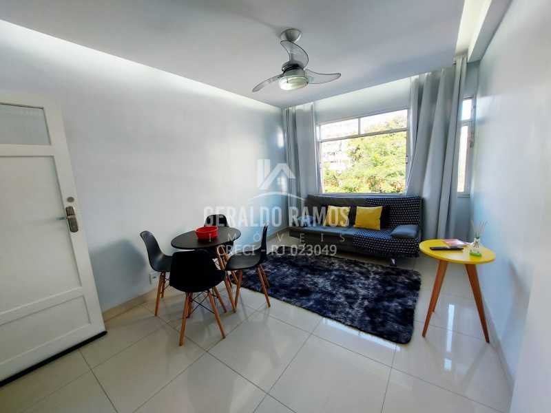 Apartamento, 2 quartos, 65 m² - Foto 2