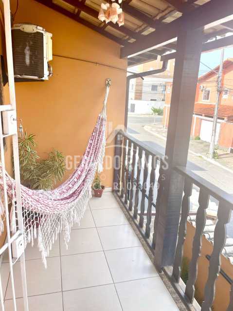 Casa à venda com 3 quartos, 92m² - Foto 10